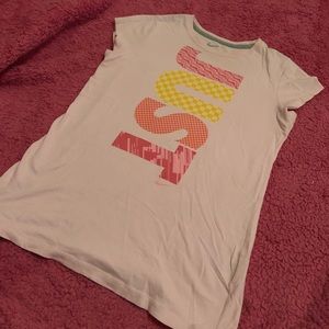 Nike t-shirt